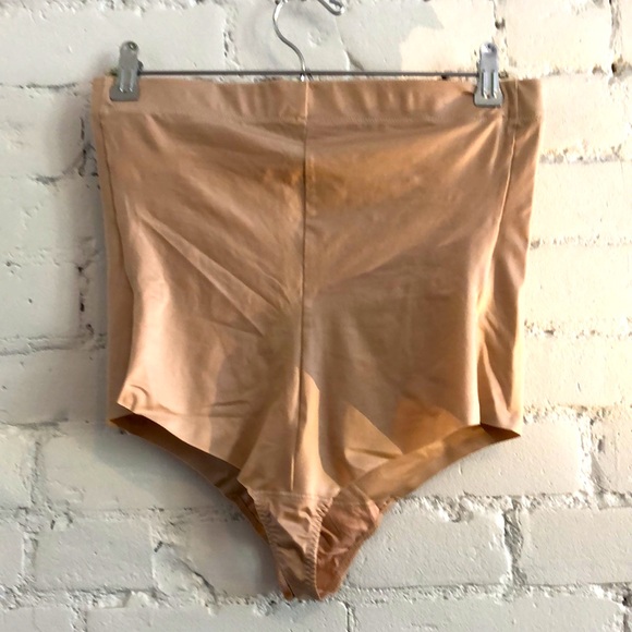 NWT 2X Spanx Thong Shaper High Waist Panty - Picture 3 of 6